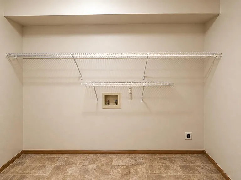 7457 E Huntington Dr #3 — Photo 4