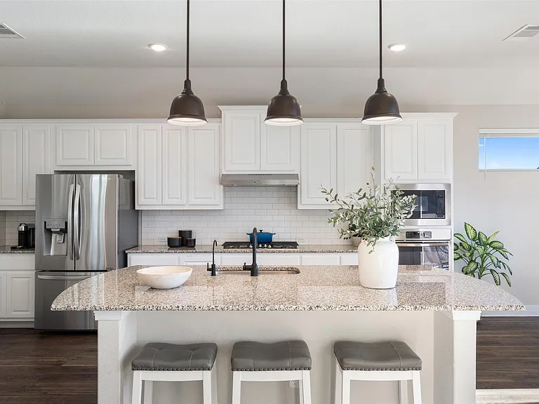 17805 Limestone Spring Ln — Photo 10