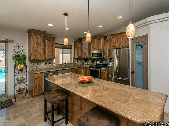 5th image of 3455 Winston Dr