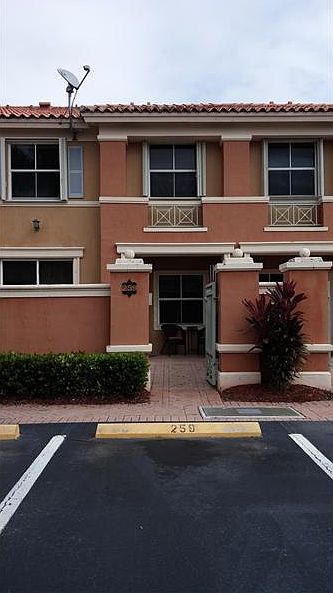 1st image of 6103 NW 114th Pl APT 259
