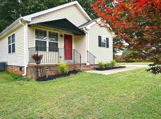 435 Hammett St, Greenville, SC 29609