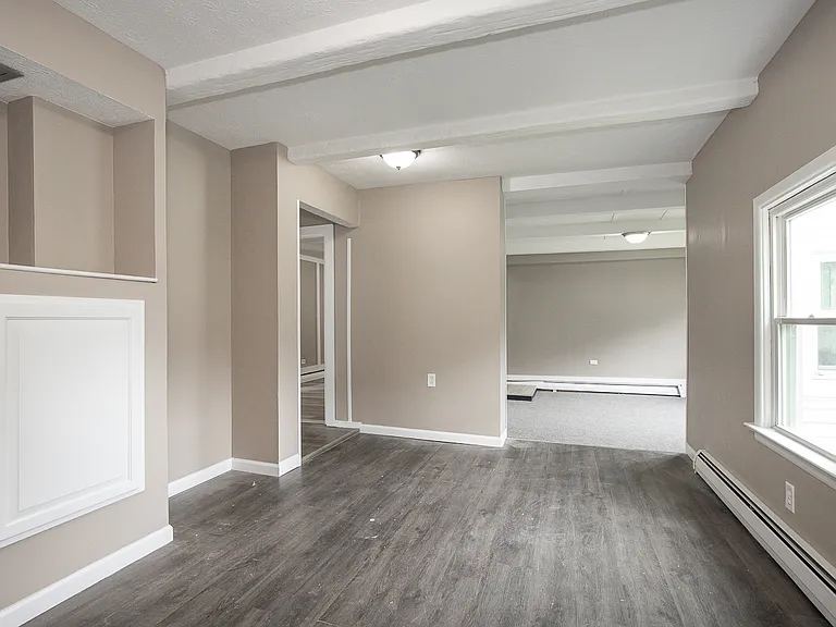 5859 Lake St — Photo 6