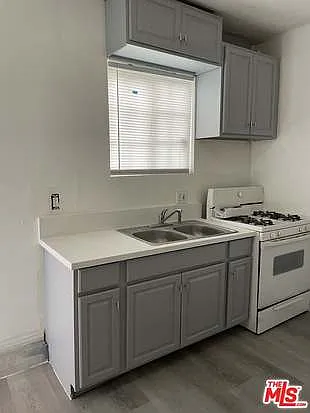 1314 E Laurelwood Dr — Photo 21