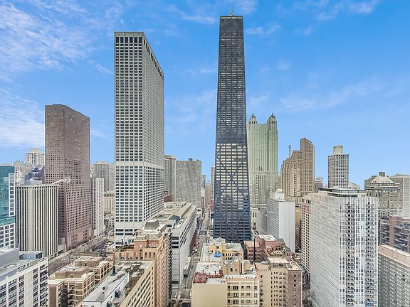 3rd image of 900 N Lake Shore Dr APT 1703