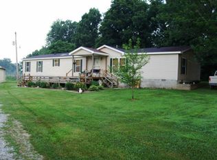 1173 County Road 1500 E, Fairfield, IL 62837