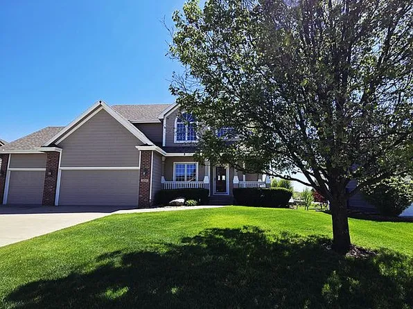 3007 SE 17th St, Ankeny, IA 50021