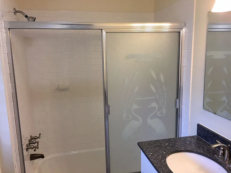 1221 Marine Dr — Photo 15