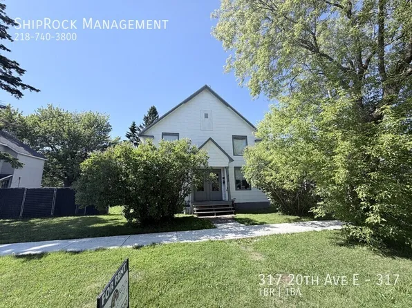 317 20th Ave E #317, Superior, WI 54880