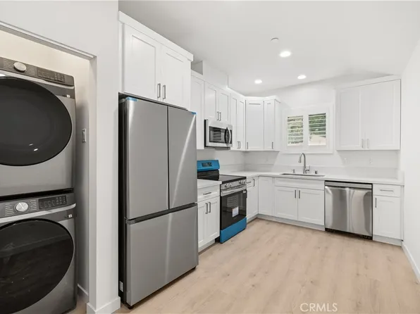 15030 Hesby St, Sherman Oaks, CA