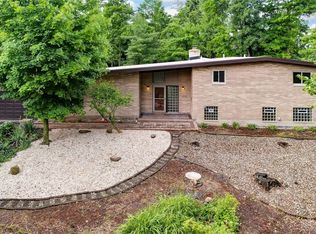 2357 Kemp Rd, Dayton, OH 45431