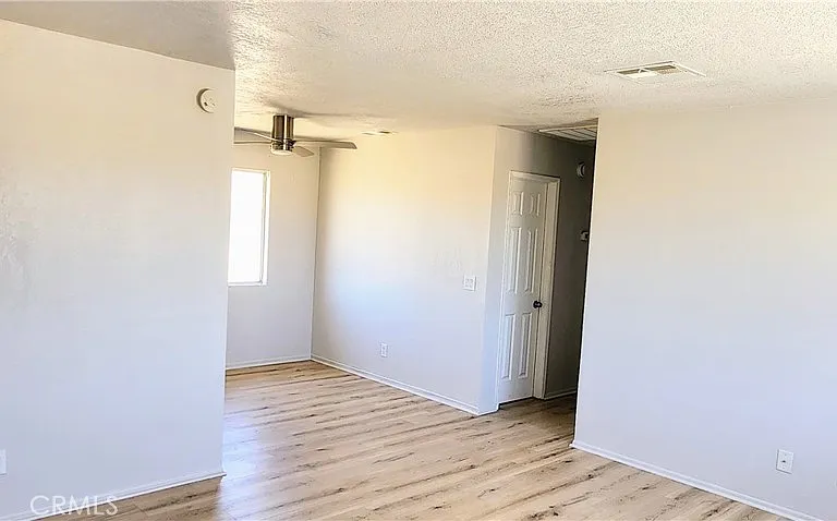 6474 Camarilla Ave — Photo 4