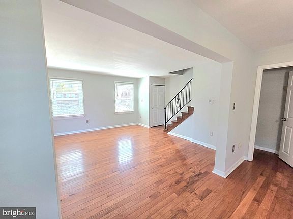 5th image of 12966 Claxton Dr #3-J