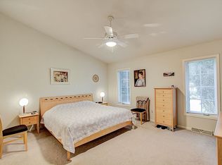 2885 N River Birch Dr #D, Brookfield, WI 53045