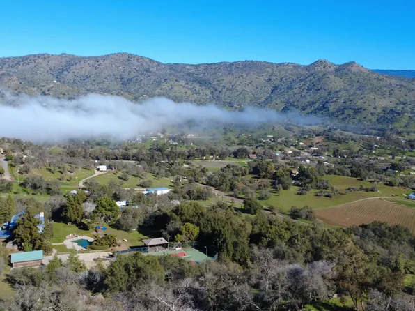 37087 Pebble Ln, Yokuts Valley, CA 93675