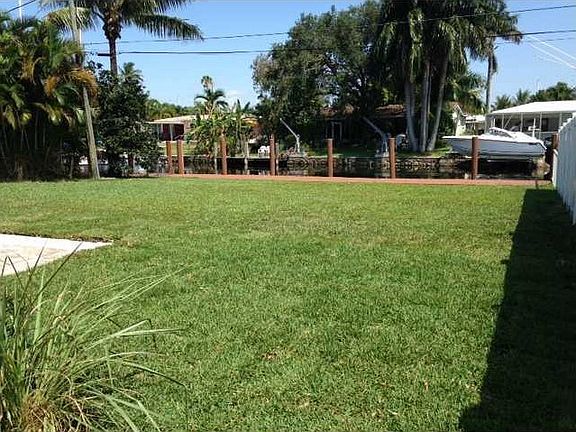 2nd image of 1207 SW 17th St