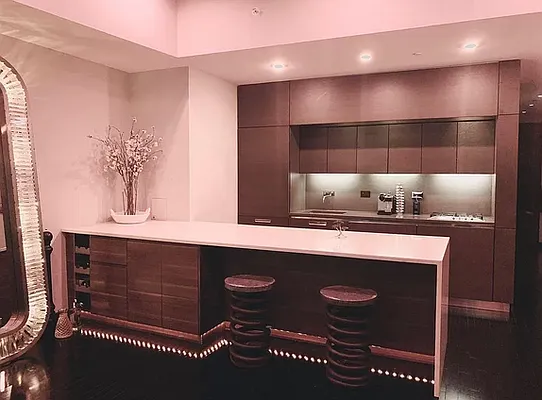 Rented by Onyx Group of New York | media 9