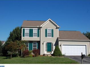 14 E Hawthorne Dr, Newark, DE 19702