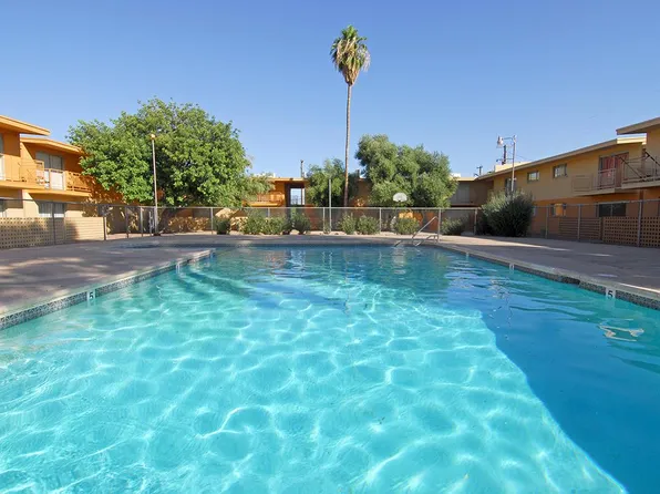 Mountain Vista Apartments, 358 E Roeser Rd #5, Phoenix, AZ 85040