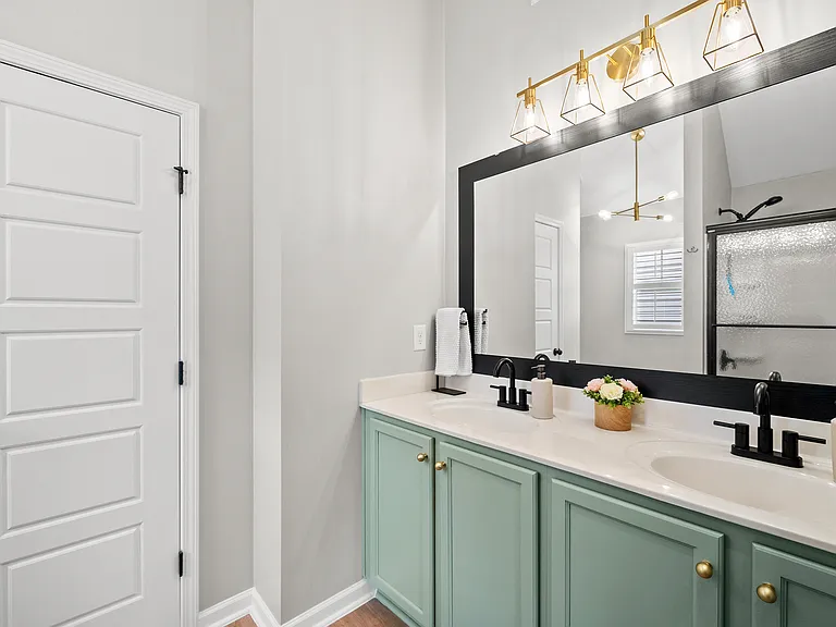 919 Award St — Photo 19