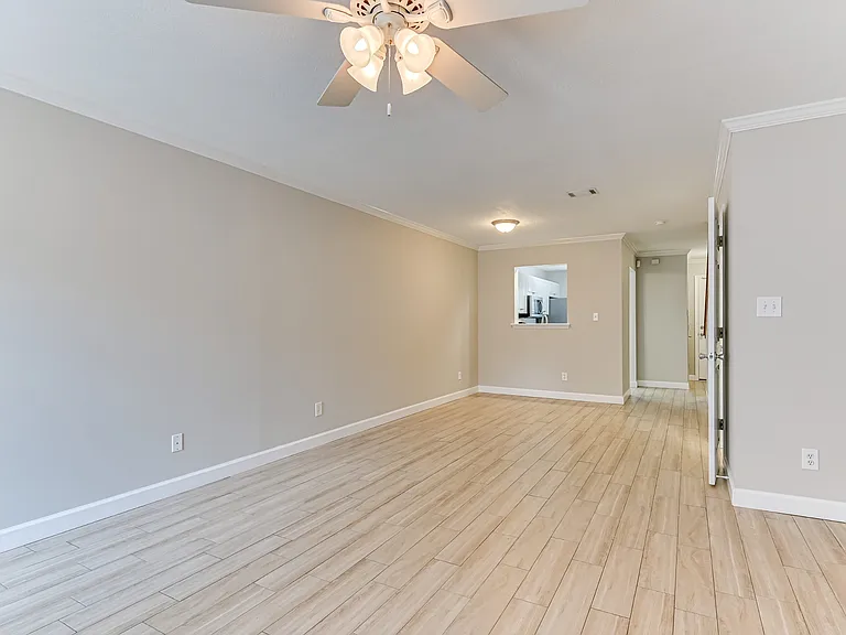 4680 Brookwood Ln — Photo 8