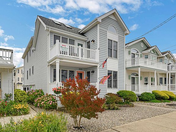 3rd image of 5235 Asbury Ave #5235