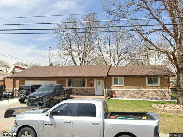 8235 W Florida Ave, Lakewood, CO 80232