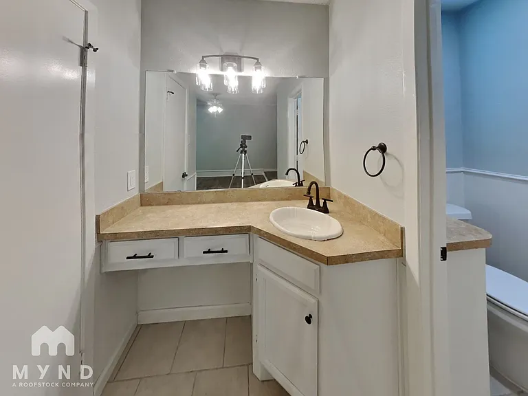 3305 Heritage Ln — Photo 14