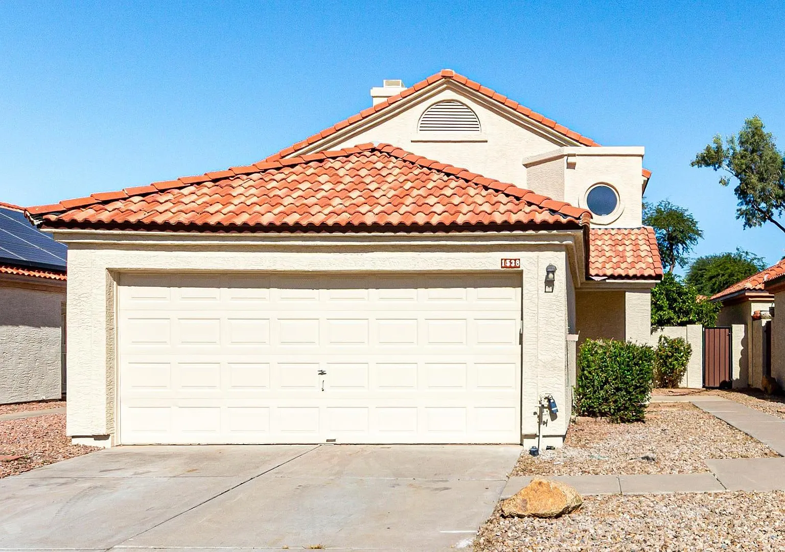 3 bed, 2.5 bath, 1739 sqft, $2,550 — Photo 1