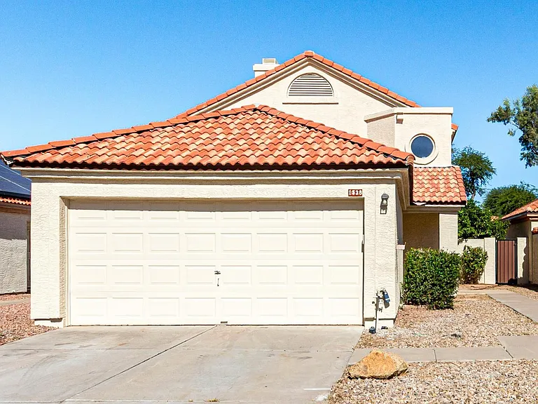 1538 E Laurel Ave — Photo 1