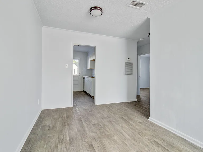 Beltline Townhomes — Photo 4