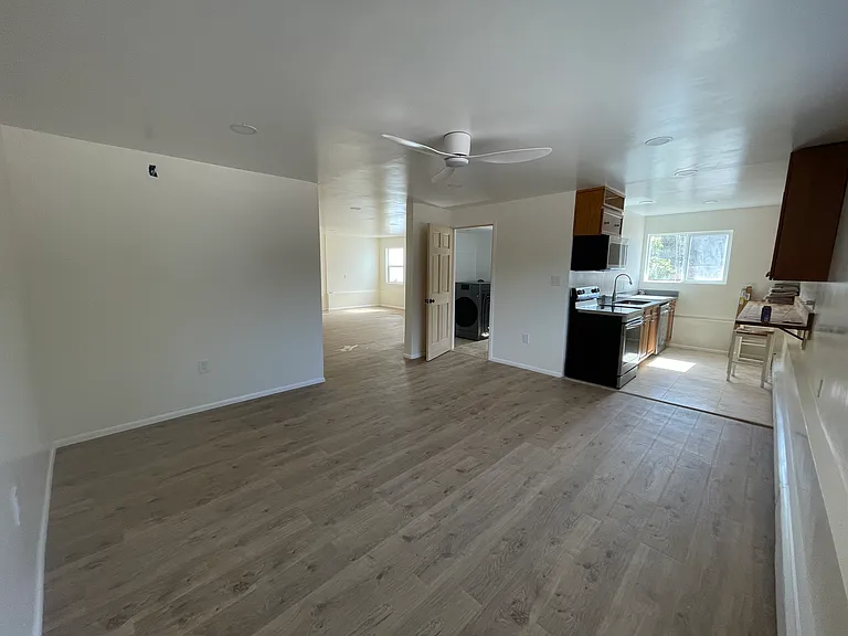 1105 Old Taos Hwy #M — Photo 40