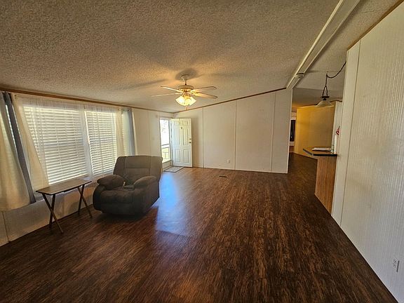 3rd image of 9006 Barton Ave