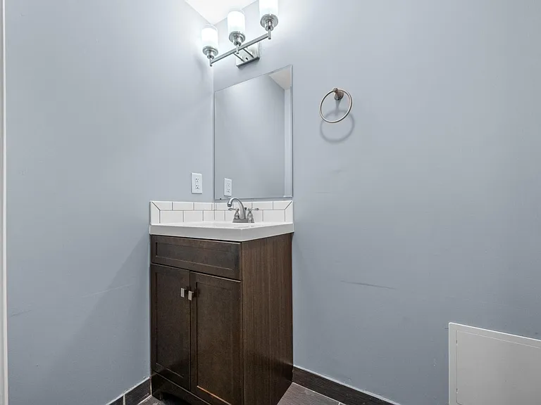 Power room - Lower level