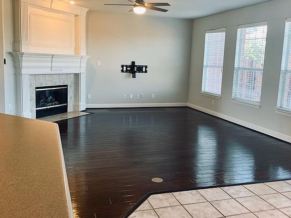 5th image of 1109 Candlewood Trl