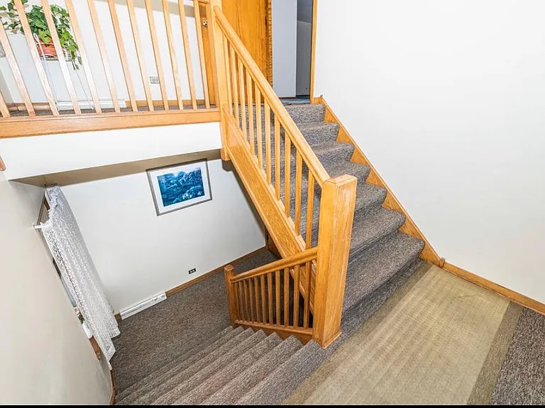 8333 Trumbull Ave #2 — Photo 3