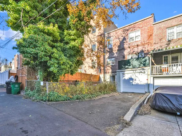 20-11 35th Street image 20 of 30