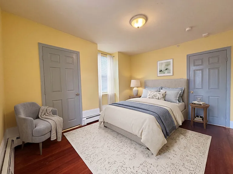 560 Broad St #2 — Photo 31