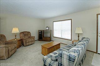 3rd image of 30772 62nd Ave