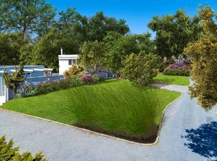 45 S Country Rd, Westhampton, NY 11977