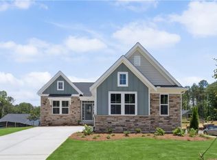 14 Cambridge Ln, Dallas, GA 30157