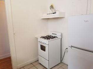 3829 International Blvd APT 3, Oakland, CA 94601