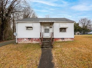 409 N Melville St, Graham, NC 27253