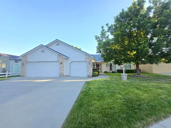 2256 W Chateau Dr, Meridian, ID 83646