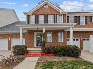 119 Alden Village Ct, Cary, NC 27519