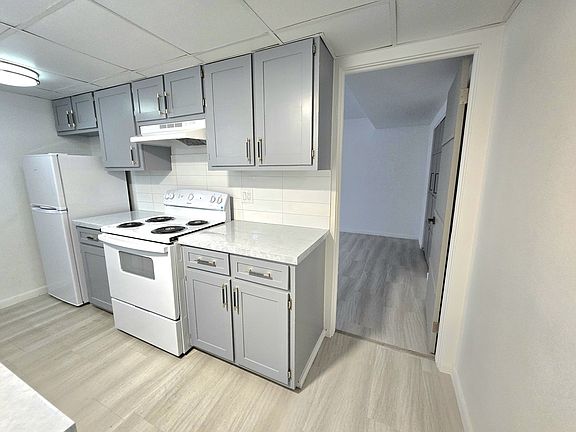 2nd image of 1750 Cromwell Dr #1
