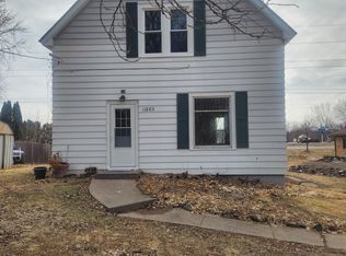 13263 Andrews Ave, Lindstrom, MN 55045