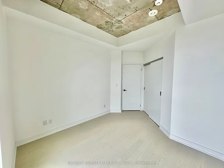 57 Brock Ave #704 — Photo 15