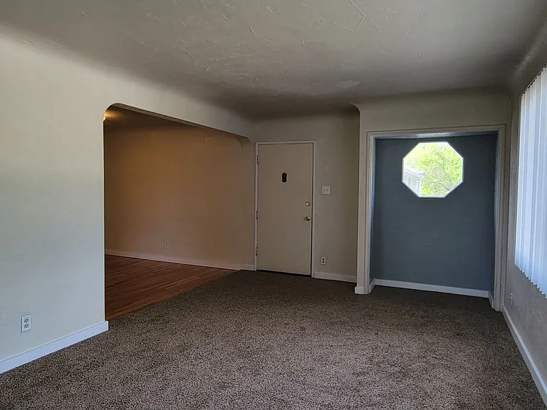 2222 California St — Photo 5