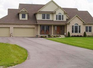 9649 Brint Rd, Sylvania, OH 43560