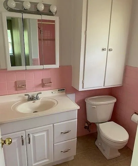 814 Lonita St — Photo 16